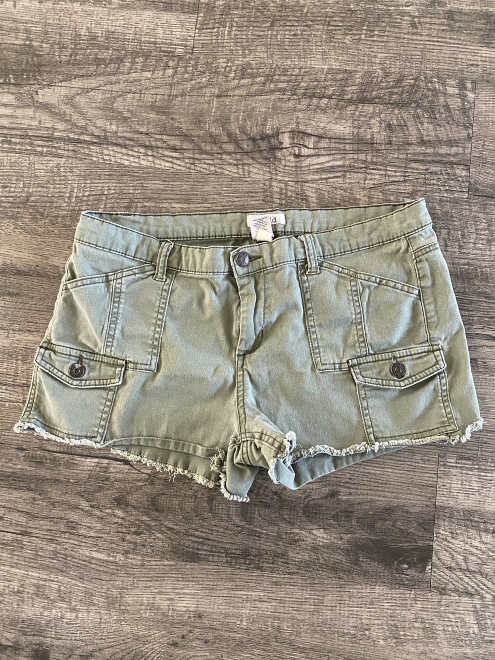 Mudd Olive Army Green Flap Pocket Shorts 15
